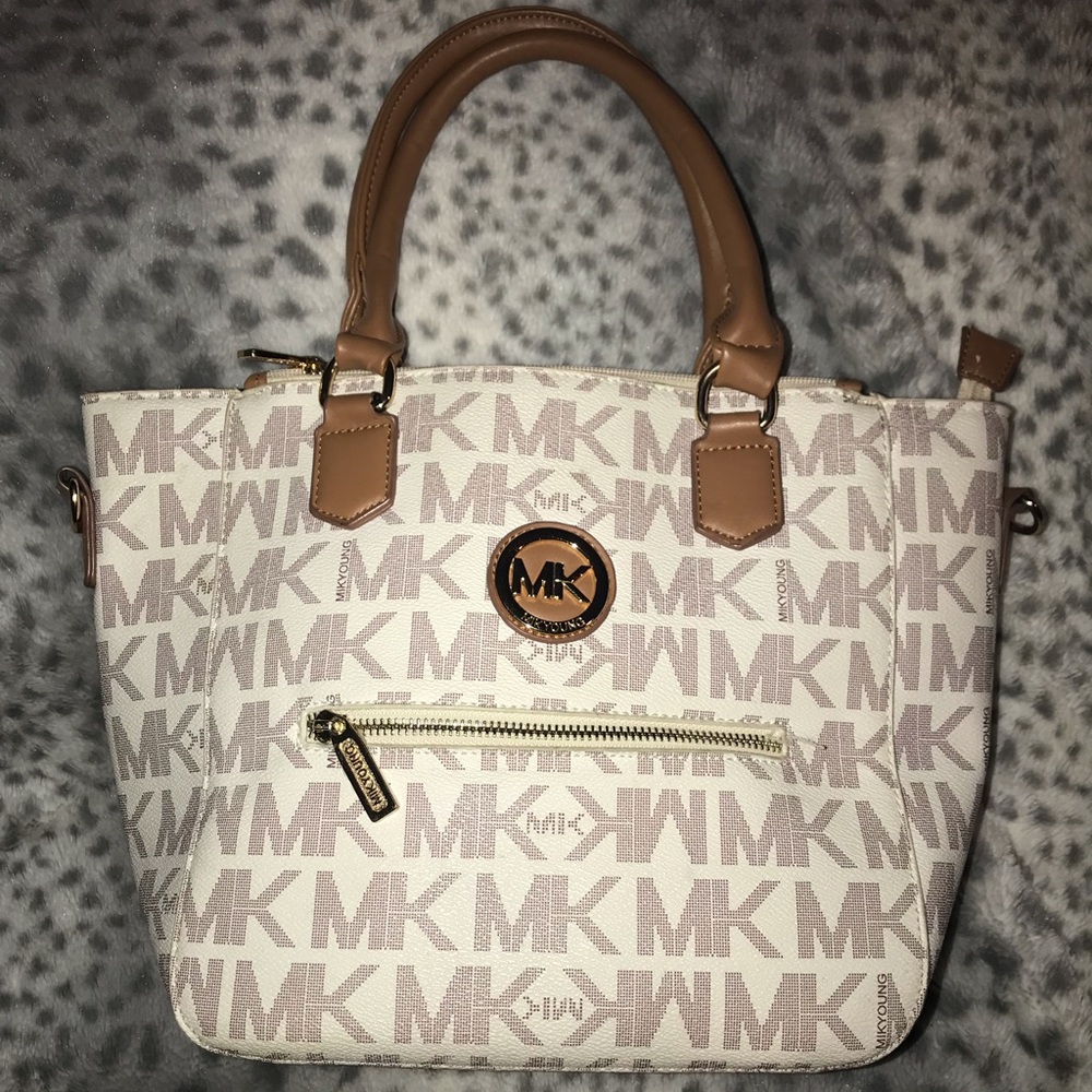 Mikyoung purse